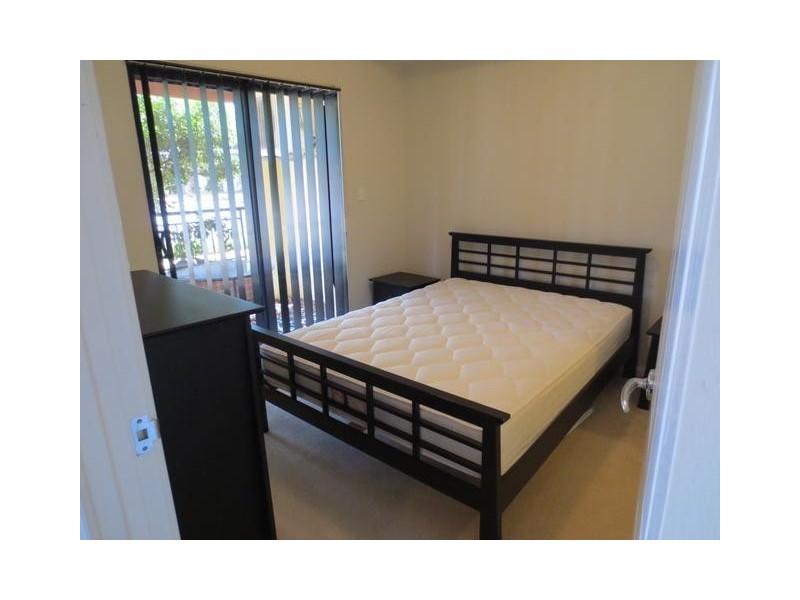 10/18 Kingsbury Road, Joondalup WA 6027