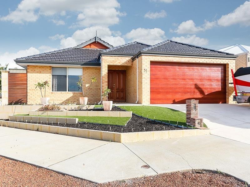 31 Eiffel Circuit, Tapping WA 6065