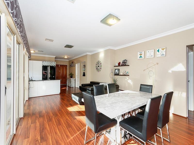 31 Eiffel Circuit, Tapping WA 6065