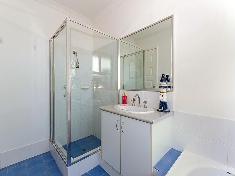 31 Eiffel Circuit, Tapping WA 6065