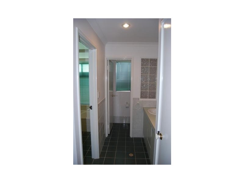 36 Streeton Promenade, Woodvale WA 6026