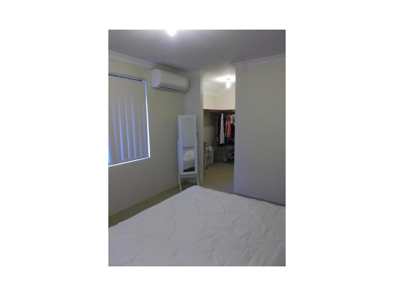 15 Bentham Turn, Banksia Grove WA 6031