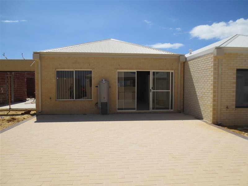 25 Lampeter Road, Butler WA 6036