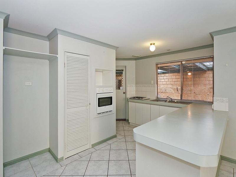 6 Swindon Lane, Currambine WA 6028