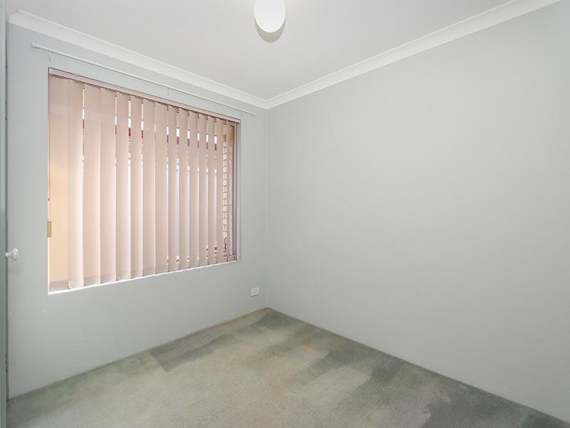 6 Swindon Lane, Currambine WA 6028