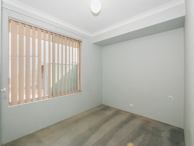 6 Swindon Lane, Currambine WA 6028