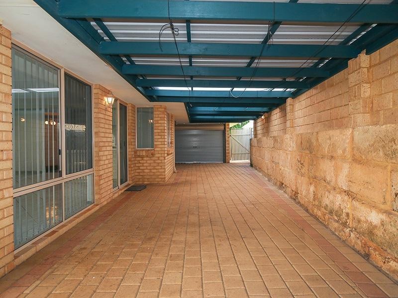 6 Swindon Lane, Currambine WA 6028