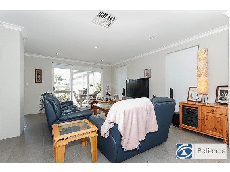 14 Fusus Lane, Jindalee WA 6036