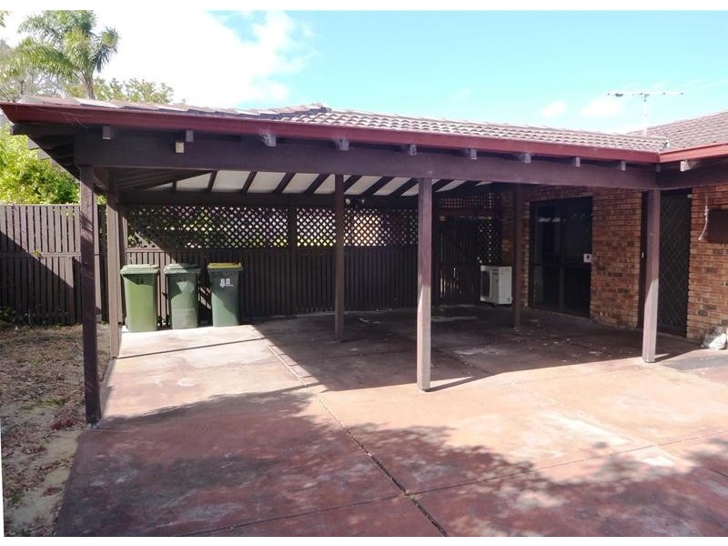 26 Cimbrook Way, Duncraig WA 6023