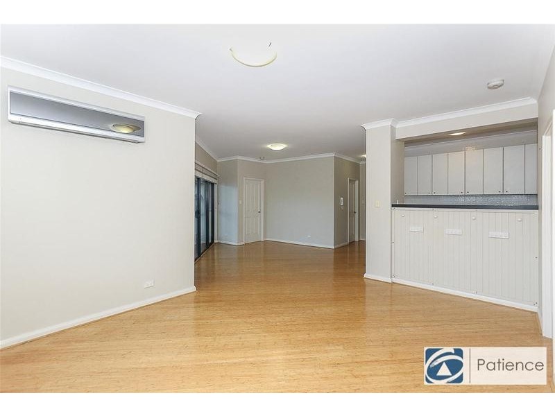 6/160 Lakeside Drive, Joondalup WA 6027