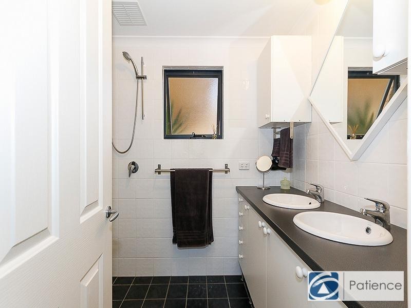 6/160 Lakeside Drive, Joondalup WA 6027