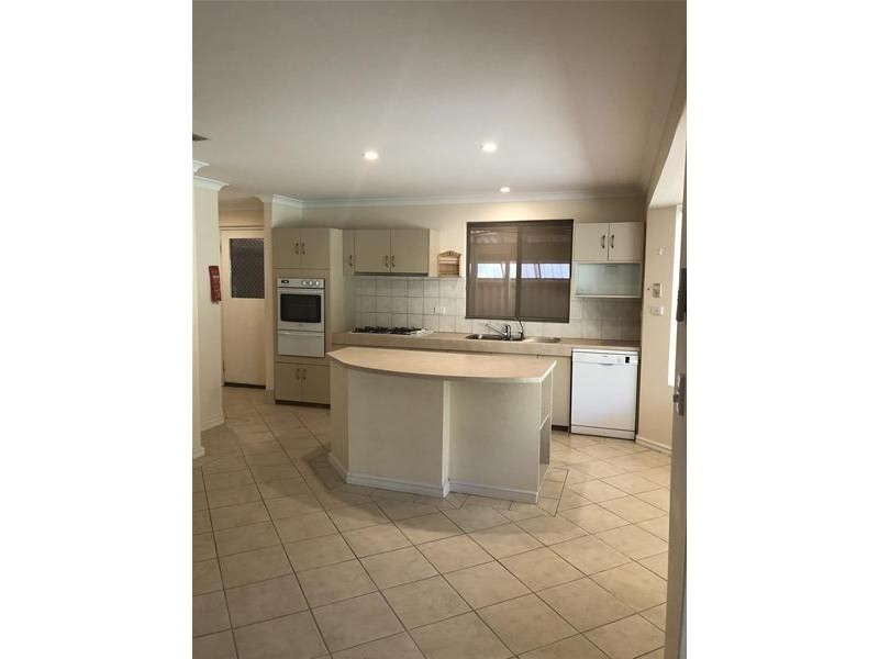 11 Lanskie Court, Joondalup WA 6027