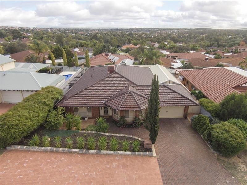 12 Iroquois Gardens, Joondalup WA 6027