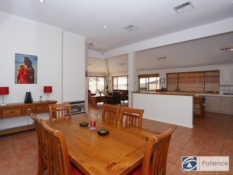 12 Iroquois Gardens, Joondalup WA 6027