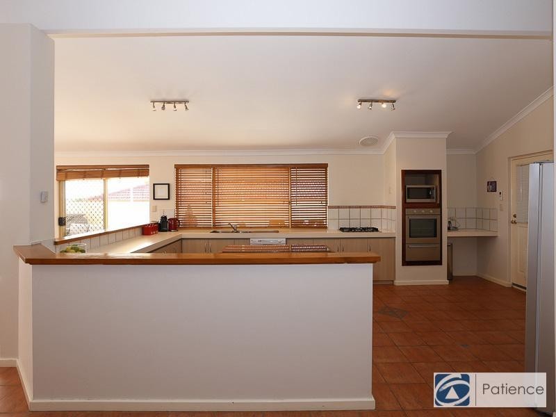 12 Iroquois Gardens, Joondalup WA 6027