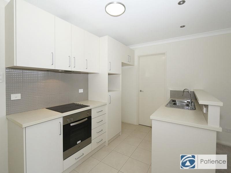 8/10 Pavonia Link, Clarkson WA 6030