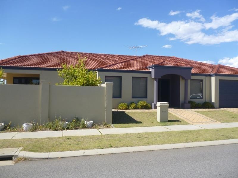 44 Miramare Boulevard, Currambine WA 6028