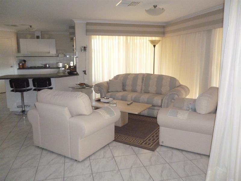 44 Miramare Boulevard, Currambine WA 6028