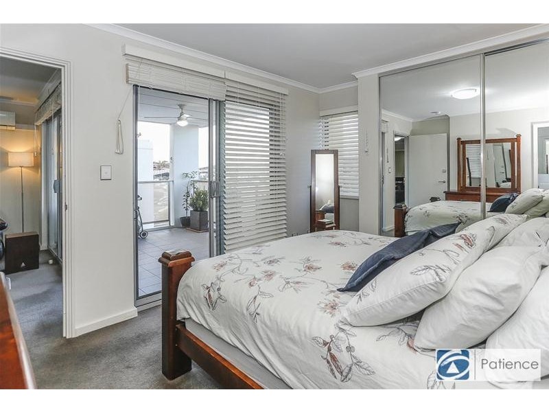 42/9 Citadel Way, Currambine WA 6028