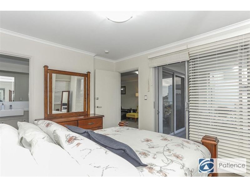 42/9 Citadel Way, Currambine WA 6028