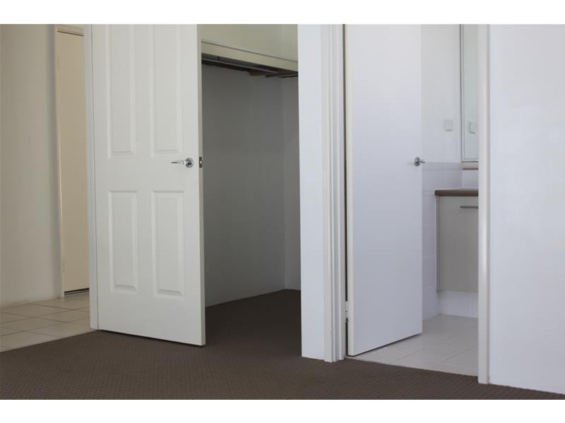 17 Fogliani Loop, Sinagra WA 6065