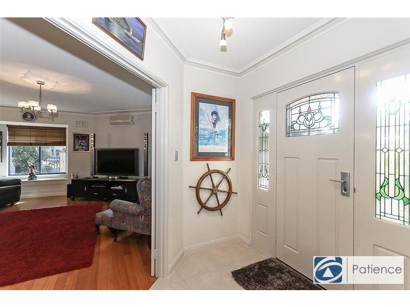 40 St Pauls Crescent, Joondalup WA 6027