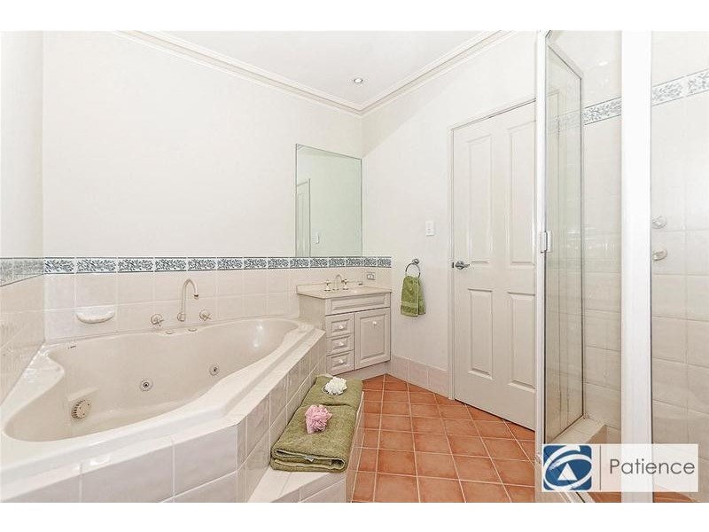 40 St Pauls Crescent, Joondalup WA 6027