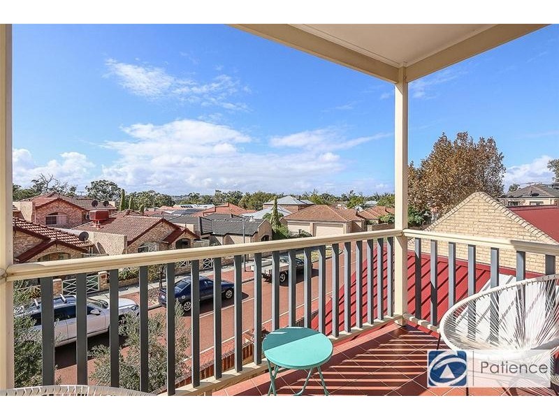 40 St Pauls Crescent, Joondalup WA 6027