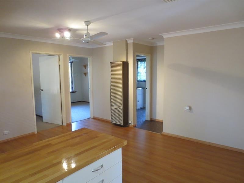 6 Edgley Place, Thornlie WA 6108