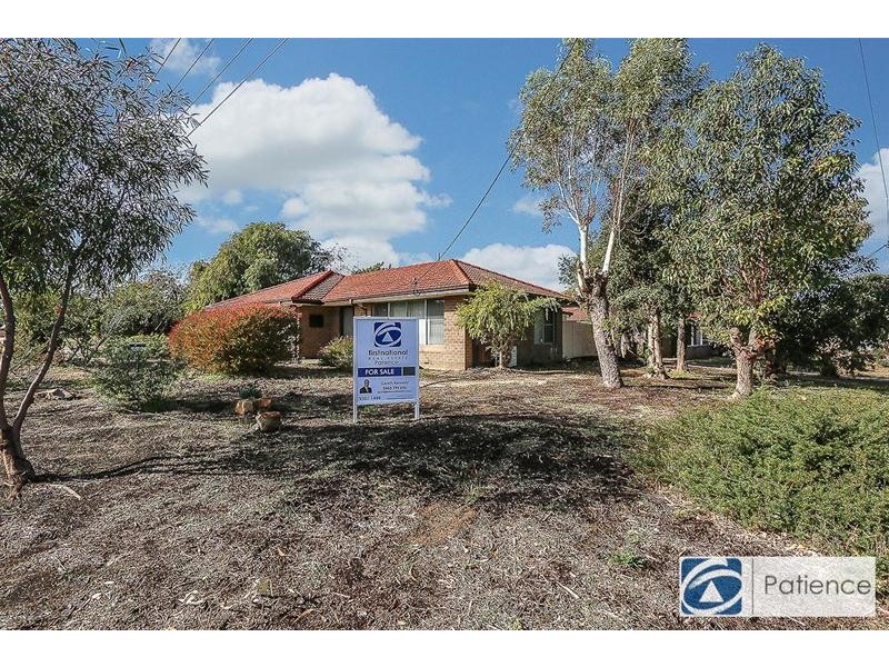 2 Abney Street, Beldon WA 6027