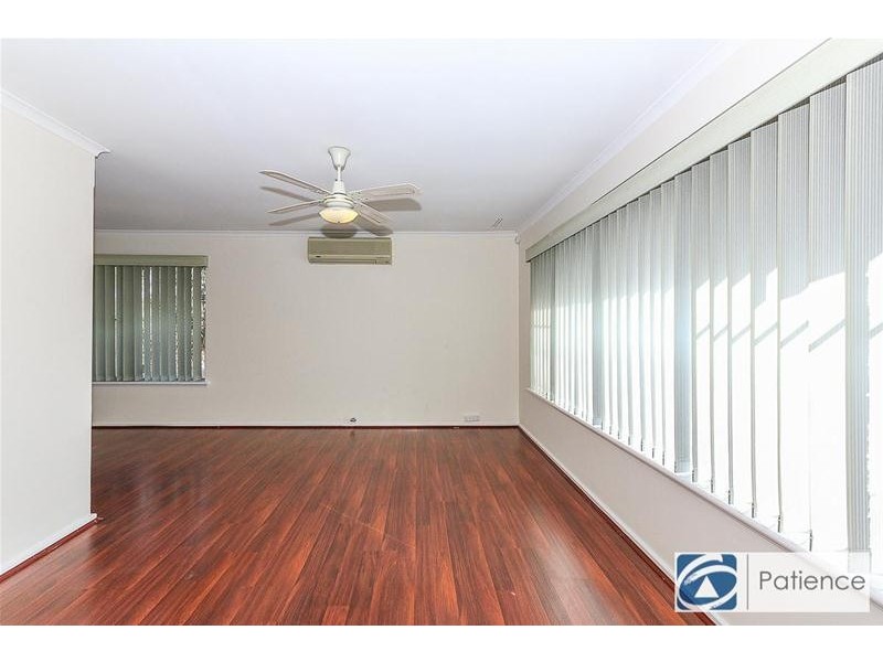 2 Abney Street, Beldon WA 6027