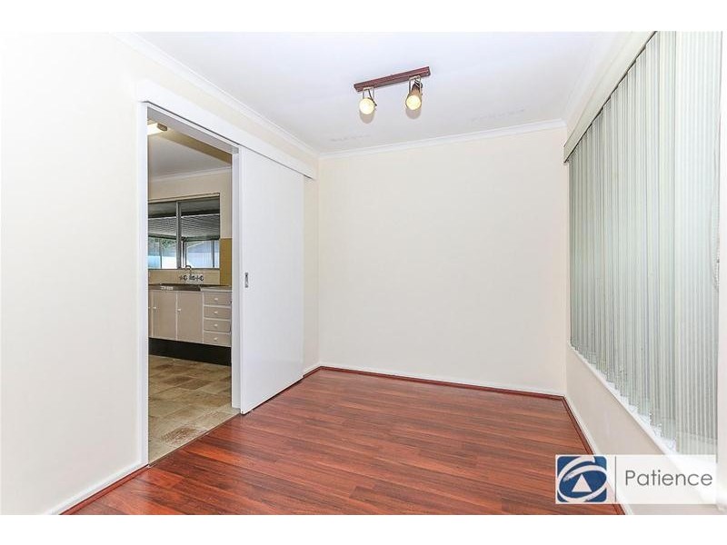 2 Abney Street, Beldon WA 6027