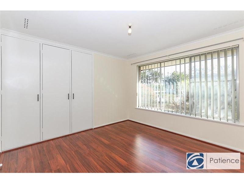 2 Abney Street, Beldon WA 6027