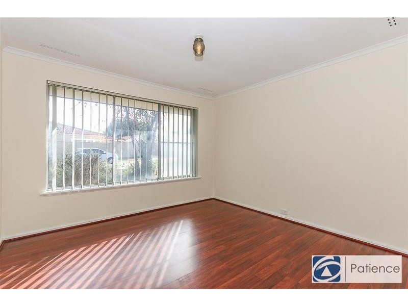 2 Abney Street, Beldon WA 6027