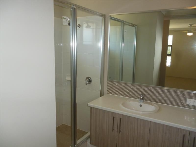 27 Monroe Cross, Aveley WA 6069