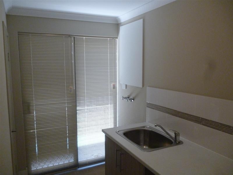 27 Monroe Cross, Aveley WA 6069