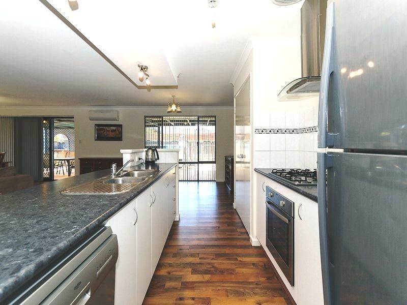 4 Erina Way, Ridgewood WA 6030