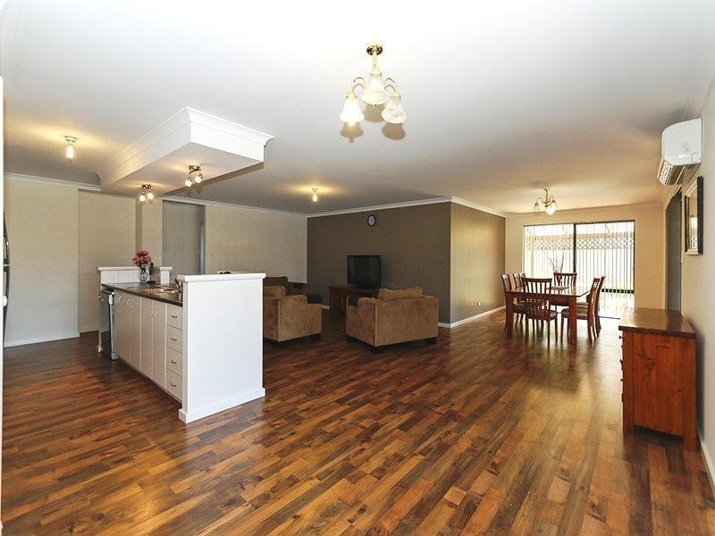 4 Erina Way, Ridgewood WA 6030