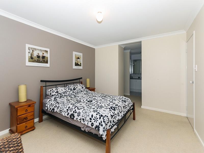 4 Erina Way, Ridgewood WA 6030