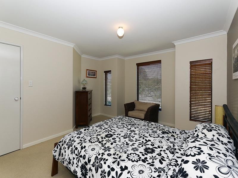 4 Erina Way, Ridgewood WA 6030