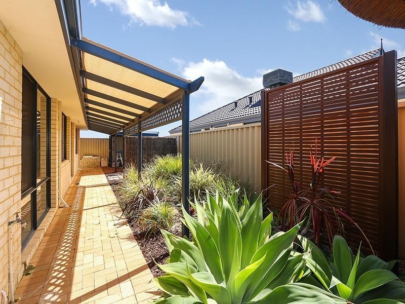 4 Erina Way, Ridgewood WA 6030