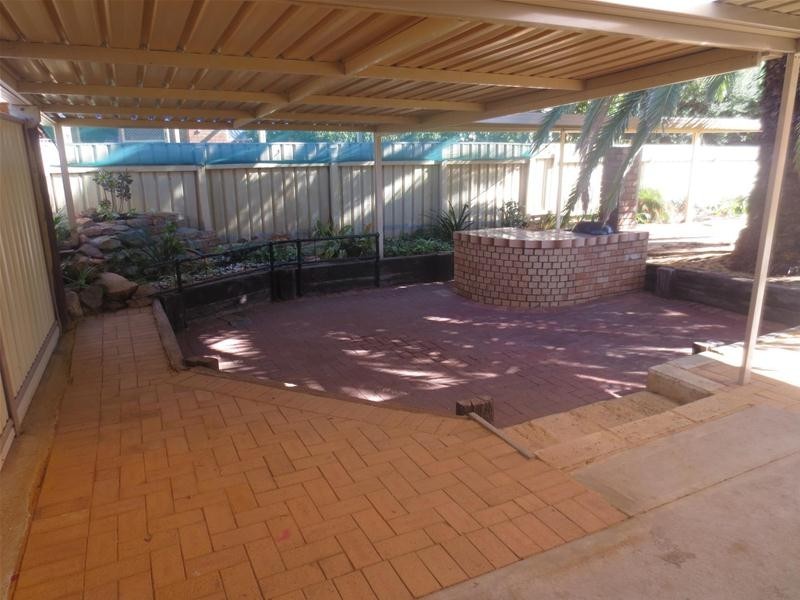 42 Palermo Court, Merriwa WA 6030