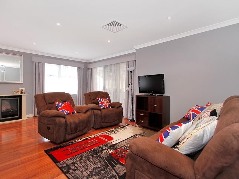 7 Ullswater Glade, Joondalup WA 6027