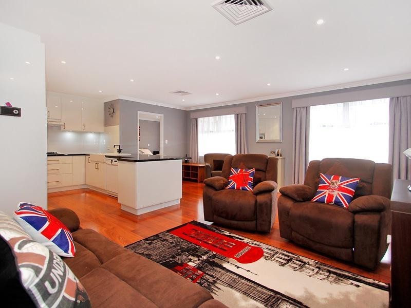 7 Ullswater Glade, Joondalup WA 6027