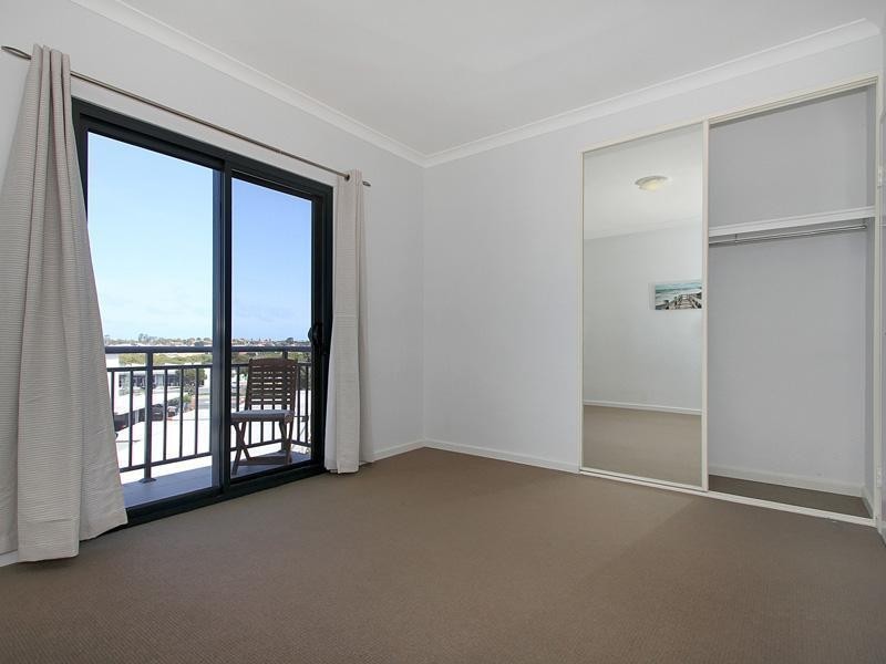 33/1 Sunlander Drive, Currambine WA 6028