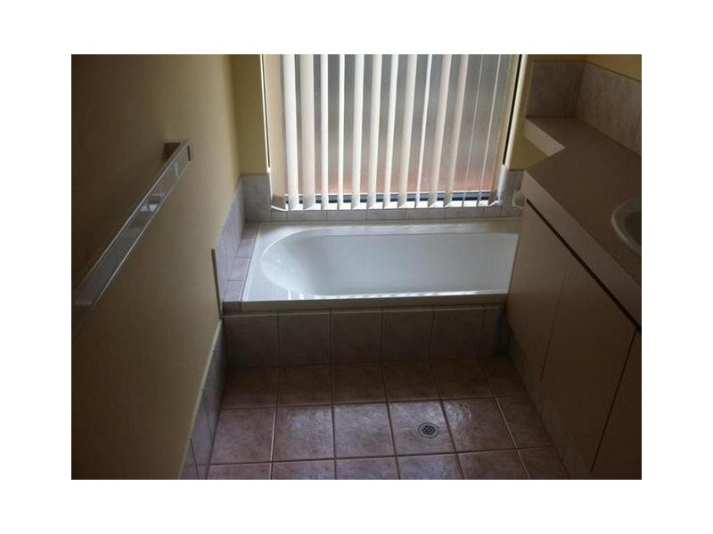 15 Malacca Way, Mindarie WA 6030