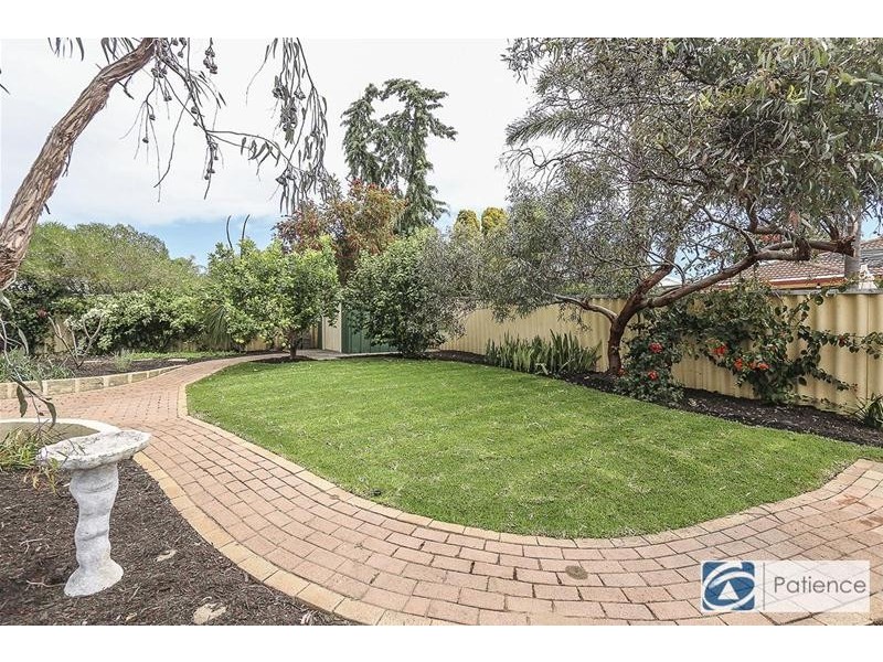 16 Burley Griffin Mews, Joondalup WA 6027