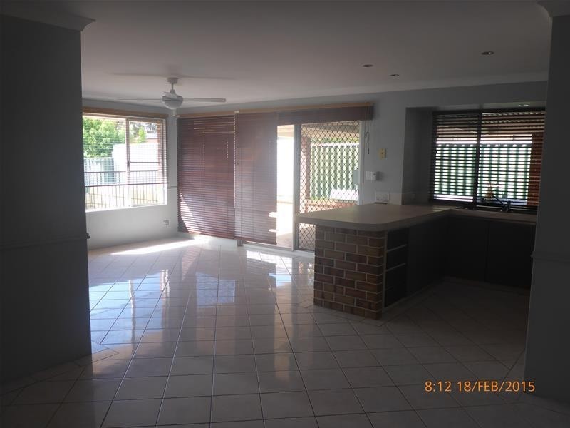 44 Viridian Drive, Banksia Grove WA 6031