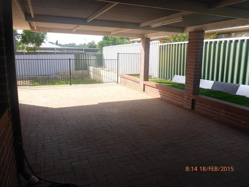 44 Viridian Drive, Banksia Grove WA 6031