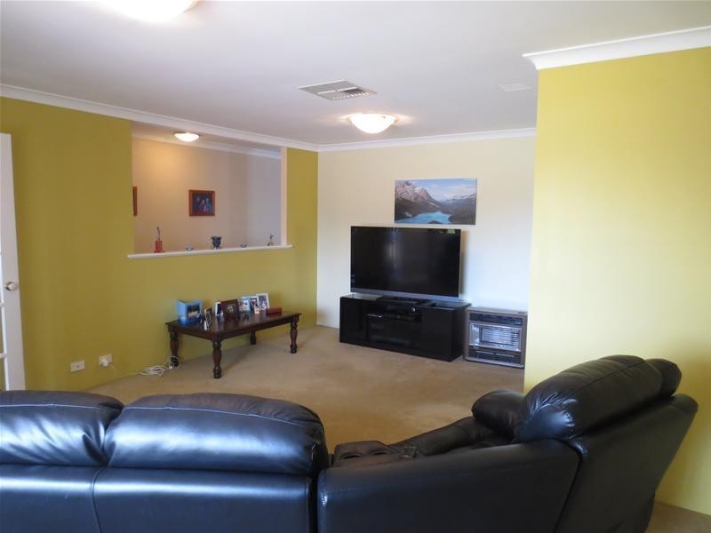 7 Kazan Close, Joondalup WA 6027